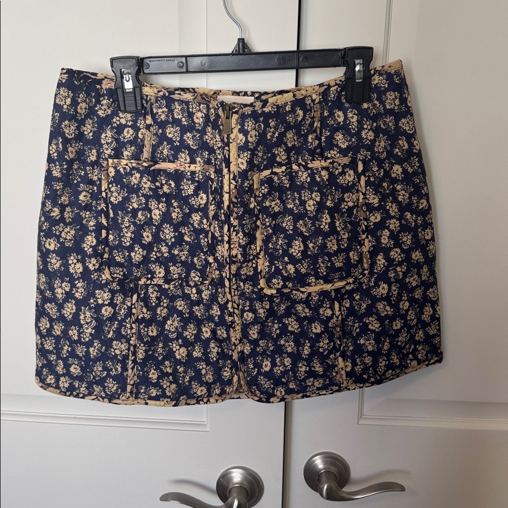 Floral Print Quilt Skirt with Pockets